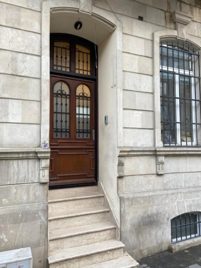Baku Home Hostel Buitenkant foto
