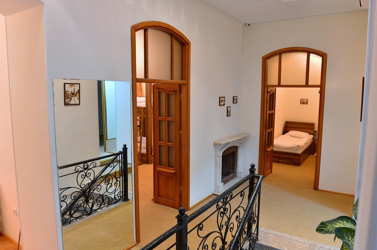 Baku Home Hostel Buitenkant foto