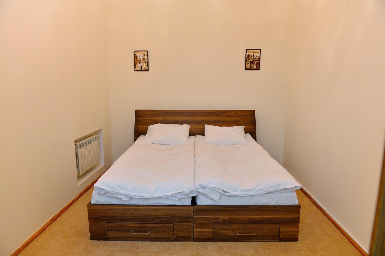 Baku Home Hostel Buitenkant foto
